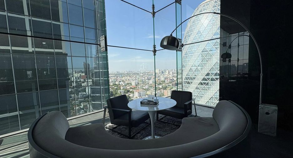 For rent 1 bed condo in Phaya Thai, Bangkok