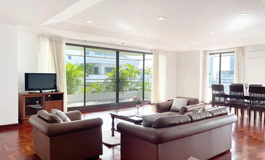 For rent 3 bedrooms apartment in Watthana, Bangkok