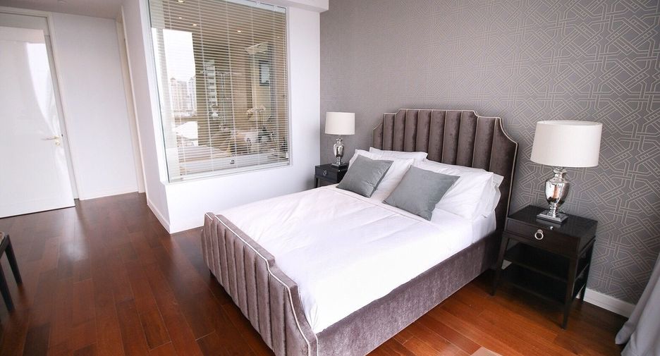 Condo en alquiler de 2 habitaciones en Khlong Toei, Bangkok