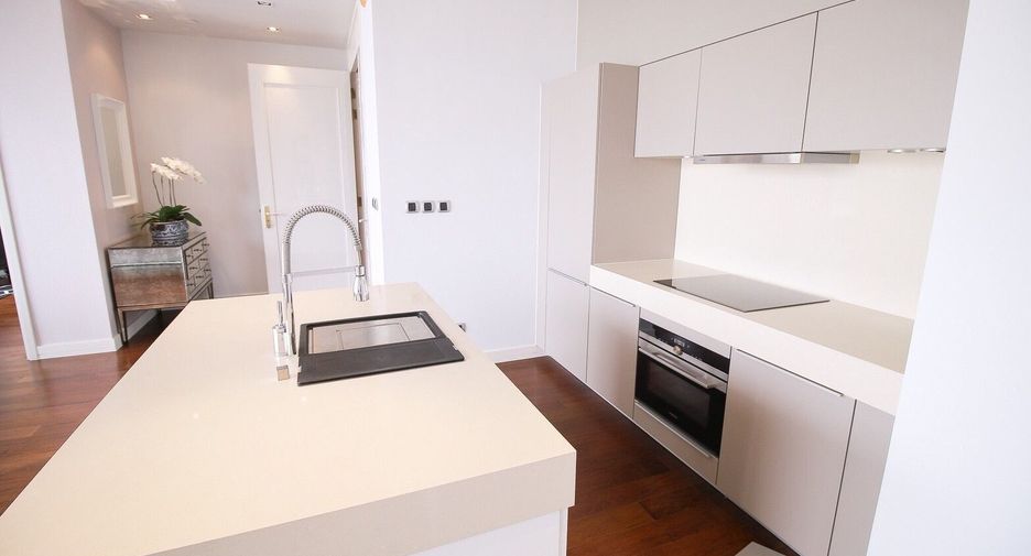 For rent 2 ベッドルーム condo in Khlong Toei, Bangkok