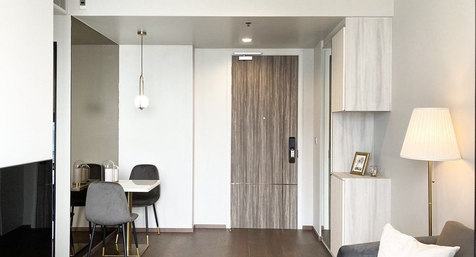 For rent 1 bed condo in Khlong Toei, Bangkok