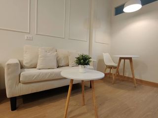 Wohnung zur Miete mit Studio in Khlong San, Bangkok