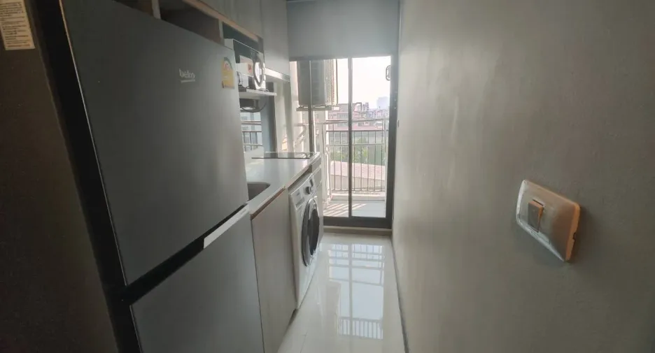 Wohnung zur Miete mit 1 Zimmer in Mueang Samut Prakan, Samut Prakan