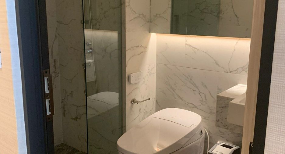 For rent 1 bed condo in Watthana, Bangkok