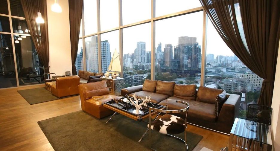 For rent 1 bed condo in Khlong Toei, Bangkok