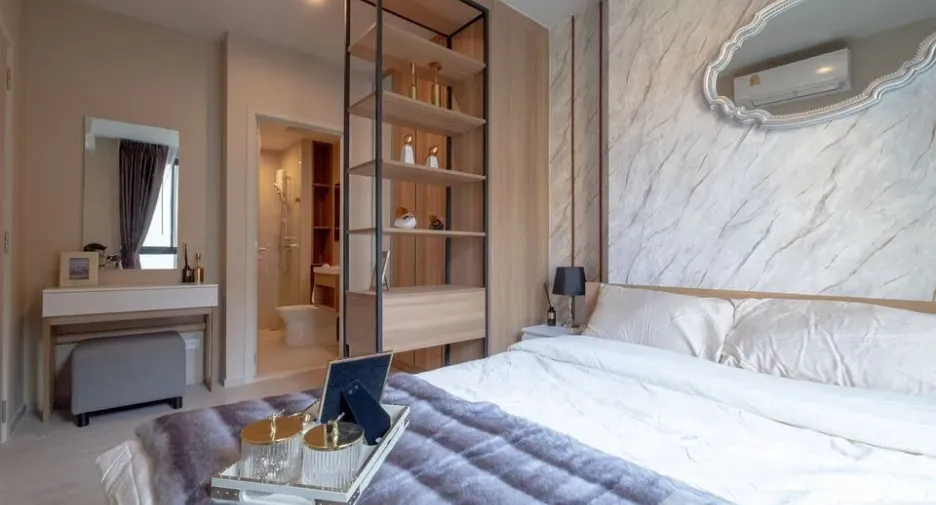 For rent 2 bedrooms condo in Bang Na, Bangkok