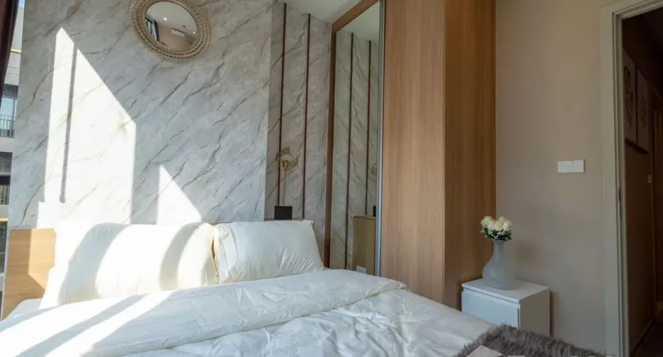 For rent 2 bedrooms condo in Bang Na, Bangkok