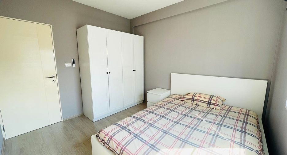 For rent 3 bedrooms townhouse in Prawet, Bangkok