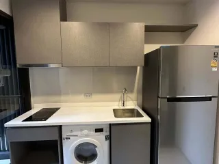 For rent 1 bed condo in Huai Khwang, Bangkok