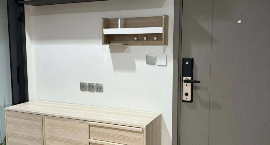For rent 1 bed condo in Huai Khwang, Bangkok