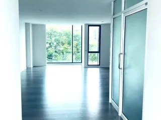 For rent 3 bedrooms townhouse in Bang Phli, Samut Prakan
