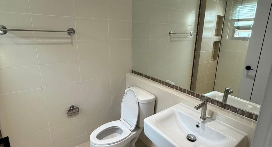 For rent 3 bedrooms house in Prawet, Bangkok