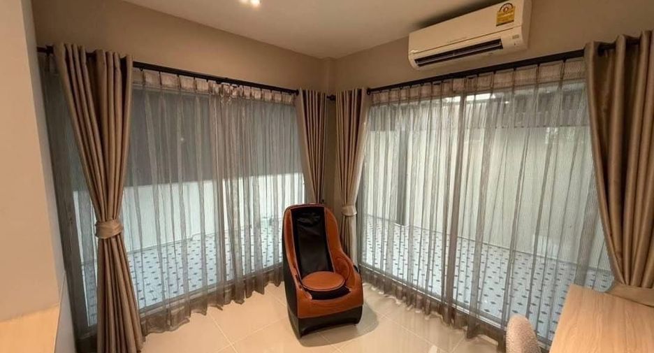 For rent 3 bedrooms house in Prawet, Bangkok