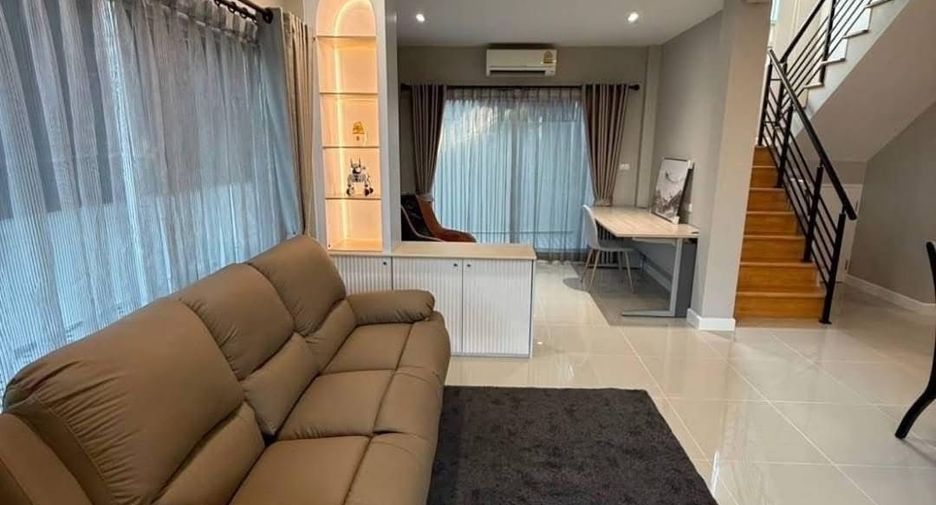 For rent 3 bedrooms house in Prawet, Bangkok