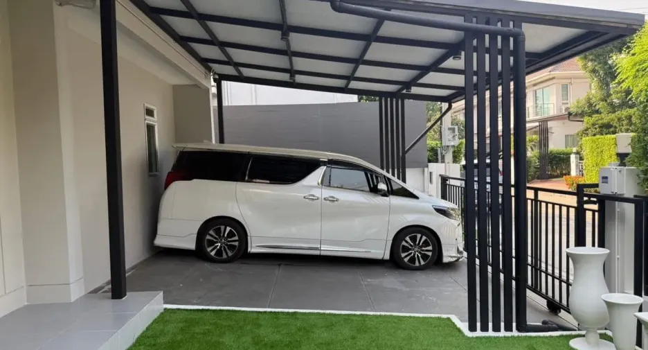 For rent 3 bedrooms house in Prawet, Bangkok