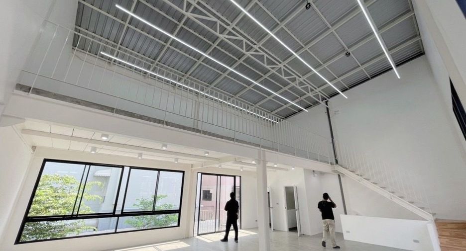 For rent office in Huai Khwang, Bangkok
