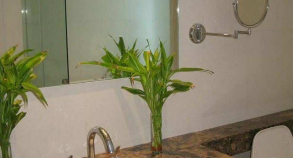 Condo en alquiler de 2 habitaciones en Pathum Wan, Bangkok