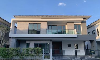 Haus zur Miete mit 4 Zimmer in Bang Phli, Samut Prakan