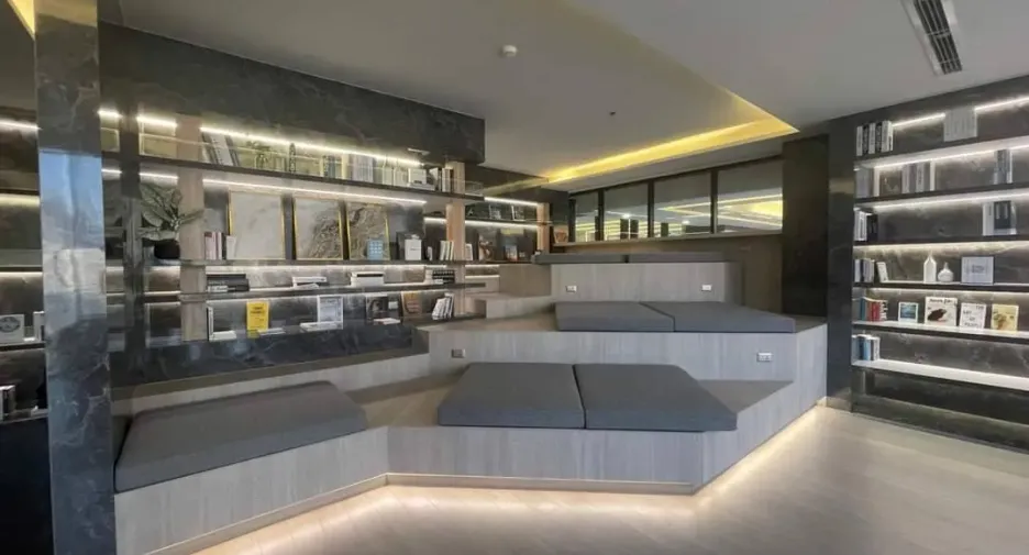 For rent 1 bed condo in Huai Khwang, Bangkok