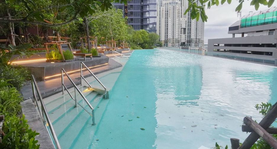 For rent 1 bed condo in Huai Khwang, Bangkok