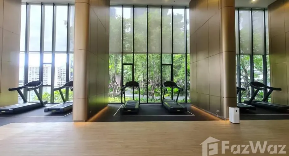 For rent 1 bed condo in Huai Khwang, Bangkok