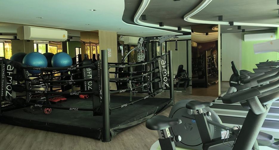 For rent 1 bed condo in Wang Thonglang, Bangkok