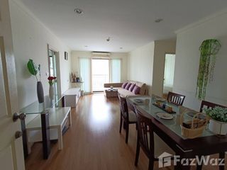 For rent 2 bedrooms condo in Yan Nawa, Bangkok