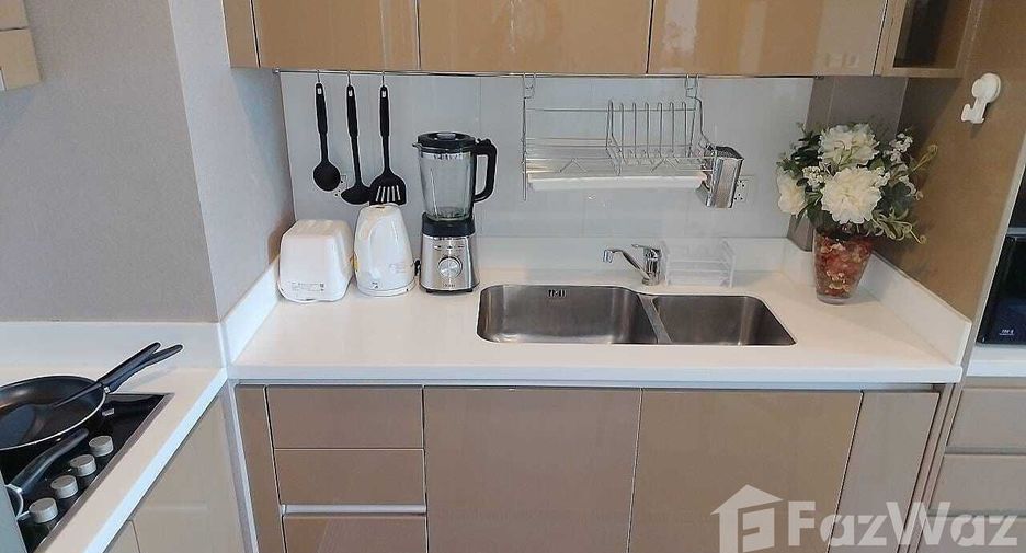 Condo en alquiler de 2 habitaciones en Khlong Toei, Bangkok