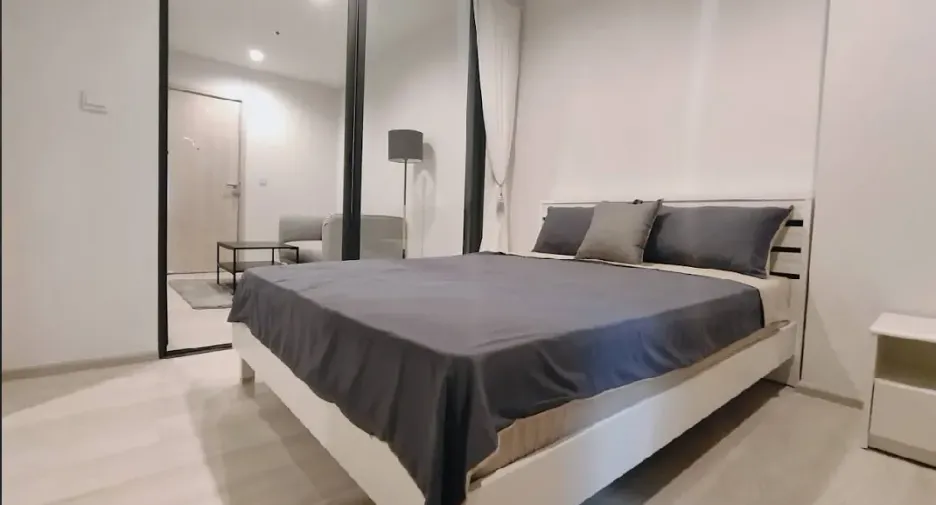 For rent 1 bed condo in Pathum Wan, Bangkok