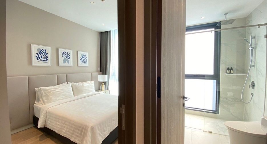 For rent 3 bedrooms condo in Sathon, Bangkok
