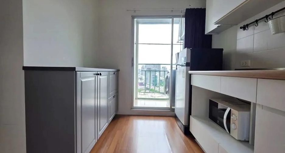 For rent 1 bed condo in Huai Khwang, Bangkok