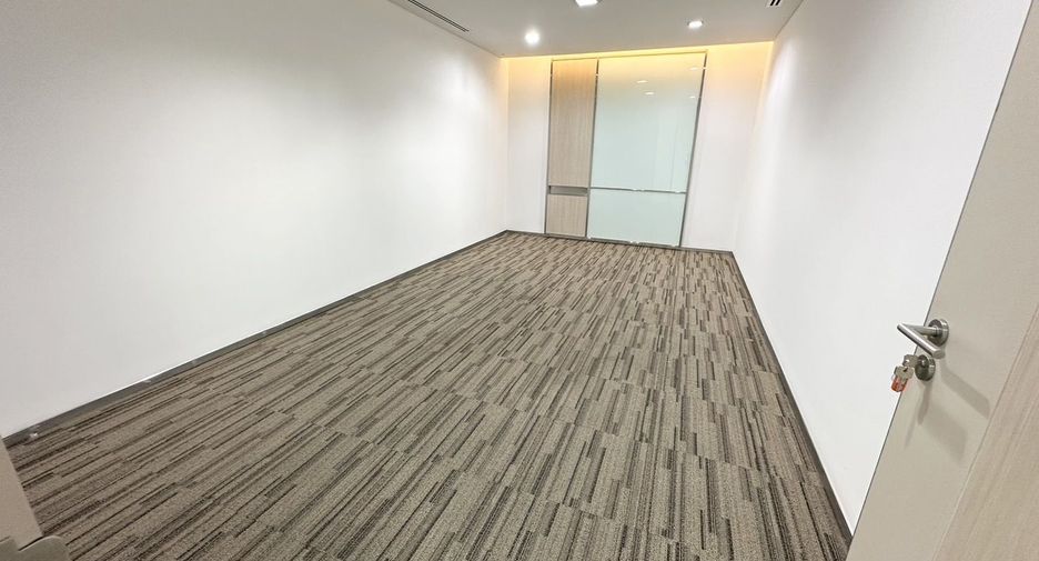 For rent office in Watthana, Bangkok