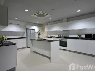 À louer 4 chambres appartement à Watthana, Bangkok