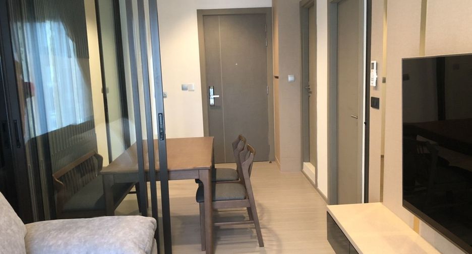 Wohnung zur Miete mit 1 Zimmer in Huai Khwang, Bangkok