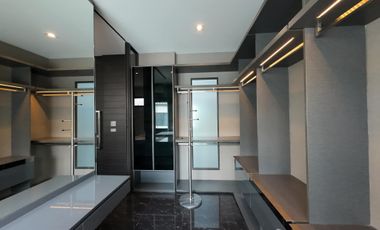 Reihenhaus zur Miete mit 3 Zimmer in Lat Phrao, Bangkok
