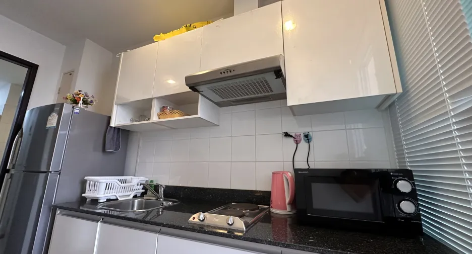For rent 1 bed condo in Khlong Toei, Bangkok