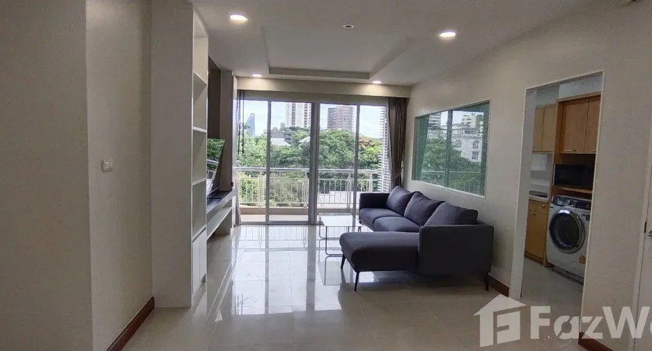 For rent 2 bedrooms condo in Watthana, Bangkok