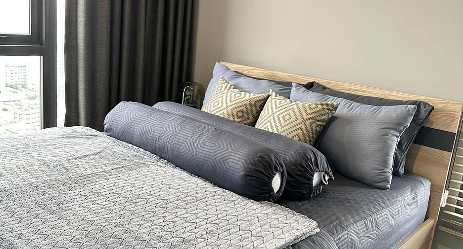 For rent 2 bedrooms condo in Bang Kho Laem, Bangkok