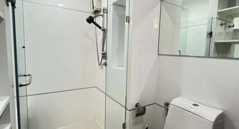 For rent 1 Beds condo in Watthana, Bangkok