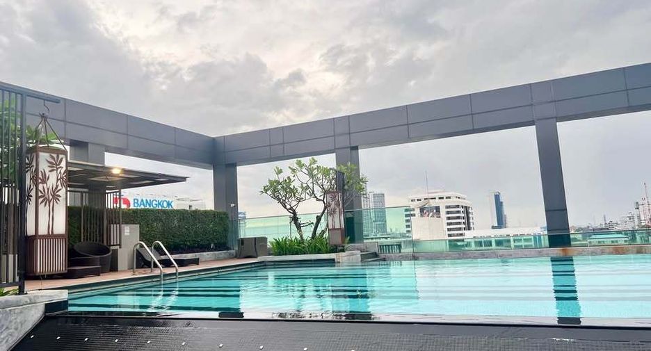 For rent 1 bed condo in Watthana, Bangkok