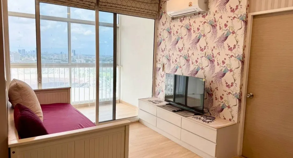For rent 2 bedrooms condo in Bang Na, Bangkok