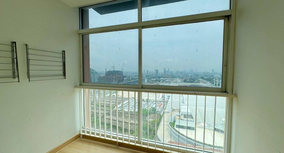 For rent 2 bedrooms condo in Bang Na, Bangkok