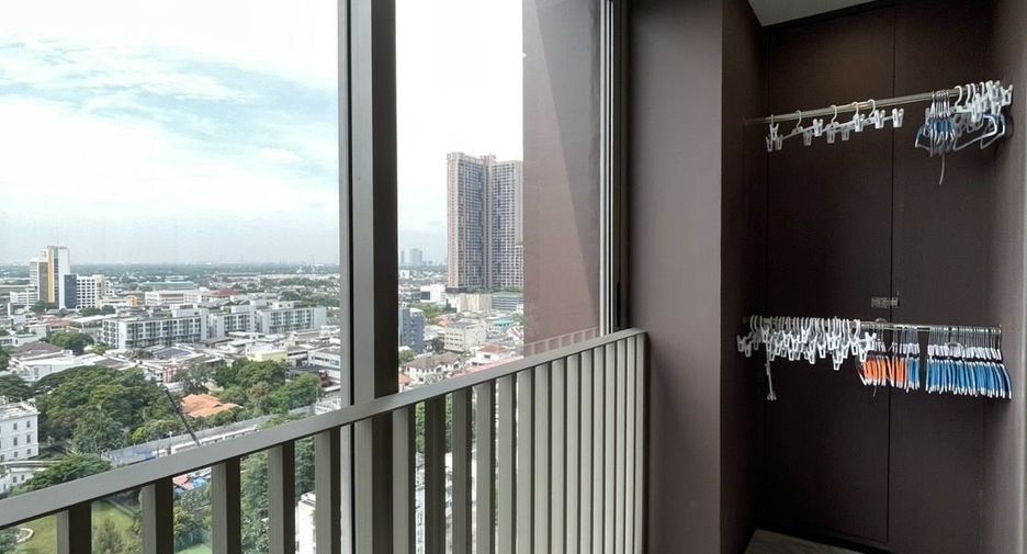 À louer 2 chambres condo à Khlong Toei, Bangkok