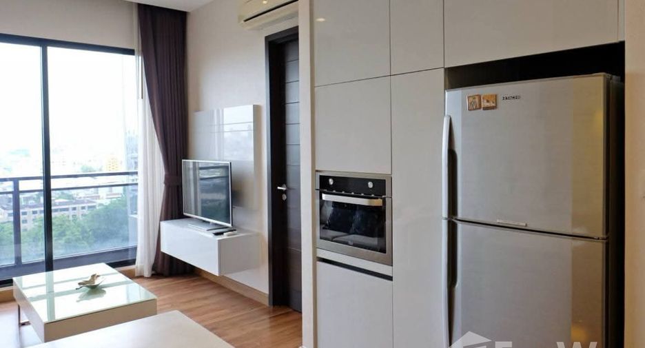 For rent 1 bed condo in Huai Khwang, Bangkok