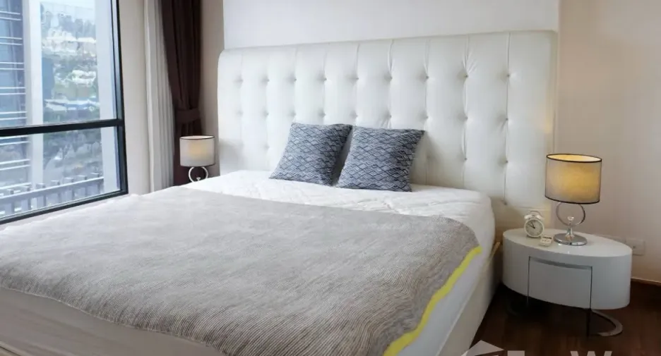 For rent 1 bed condo in Huai Khwang, Bangkok