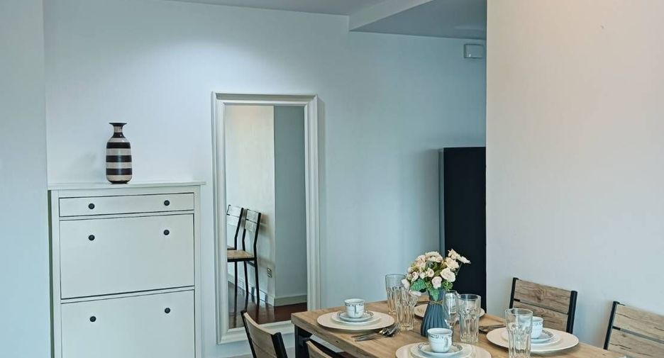 For rent 2 ベッドルーム condo in Yan Nawa, Bangkok