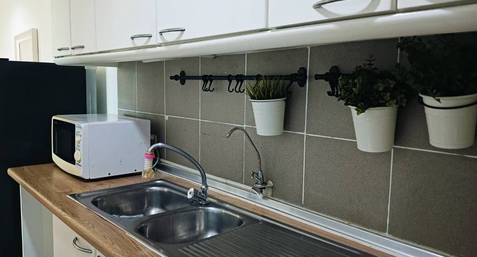 Wohnung zur Miete mit 2 Zimmer in Yan Nawa, Bangkok