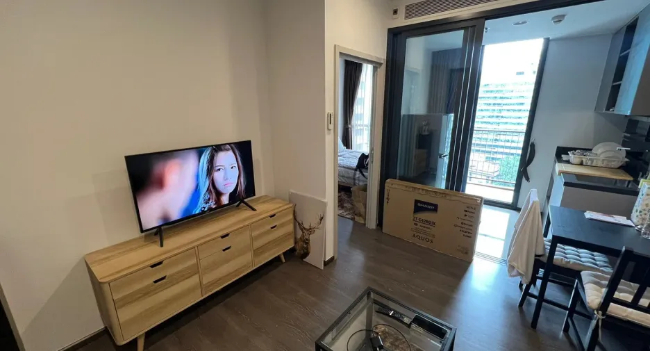 For rent 1 bed condo in Khlong Toei, Bangkok