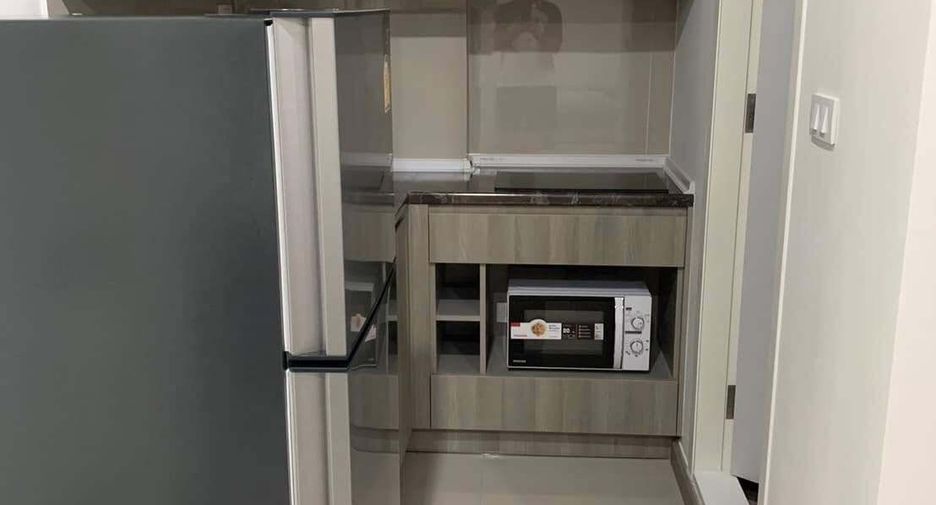Аренда 1 кровать кондо в Бангкок Нои, Бангкок
