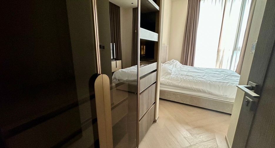 For rent 1 bed condo in Sathon, Bangkok